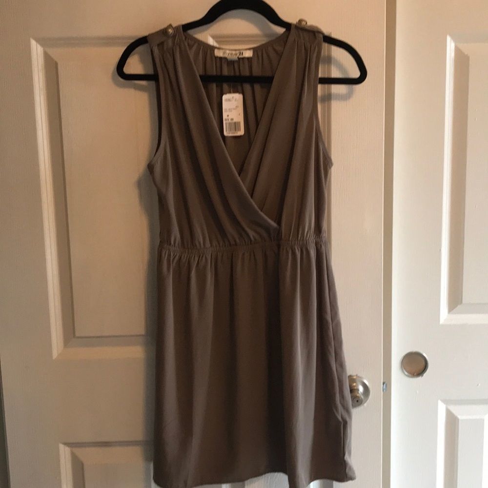 Forever 21 Dress SZ Medium